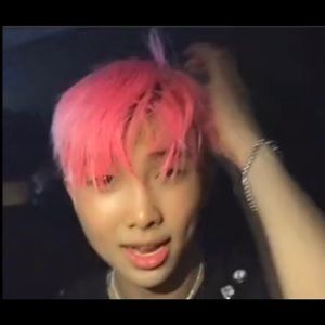 Meet your Posher, Mia